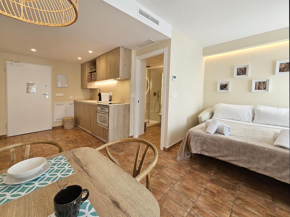 Apartamentos Las Ciencias Studio P Валенсия Екстериор снимка
